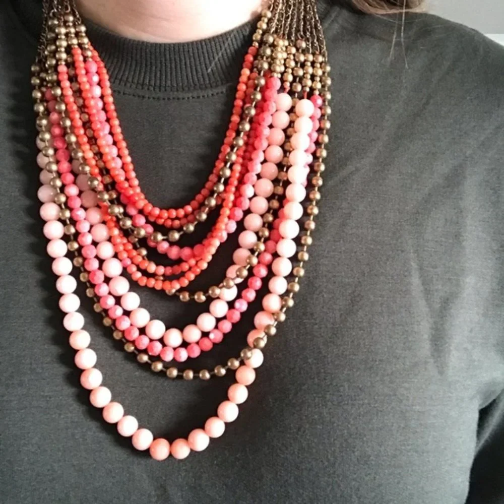 :: S&D⚜️💖🧡❤️Retired Coral Palomino Necklace - Picture 5 of 9